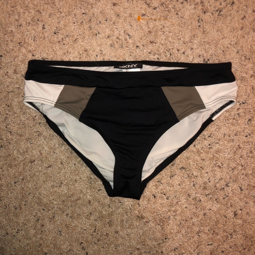 Women’s medium DKNY swimsuit bottoms
